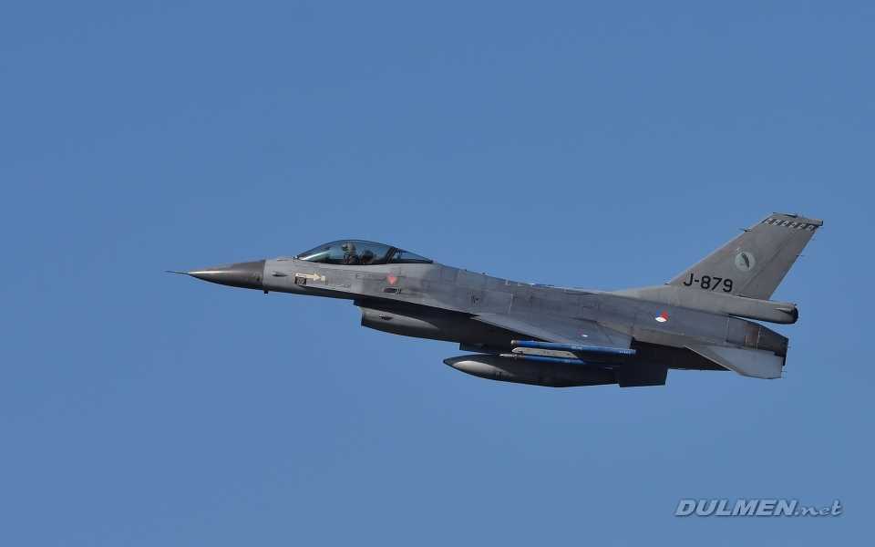 F-16AM J-879 322sqn